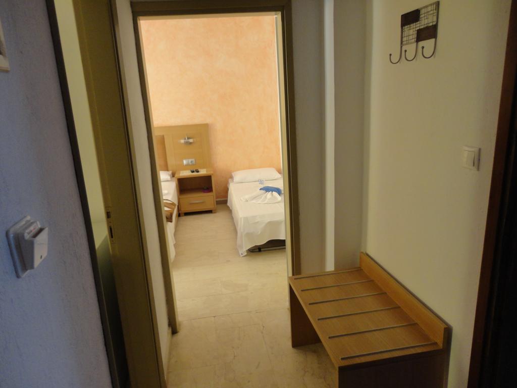 Maik Apartments Metamorfosi  Room photo