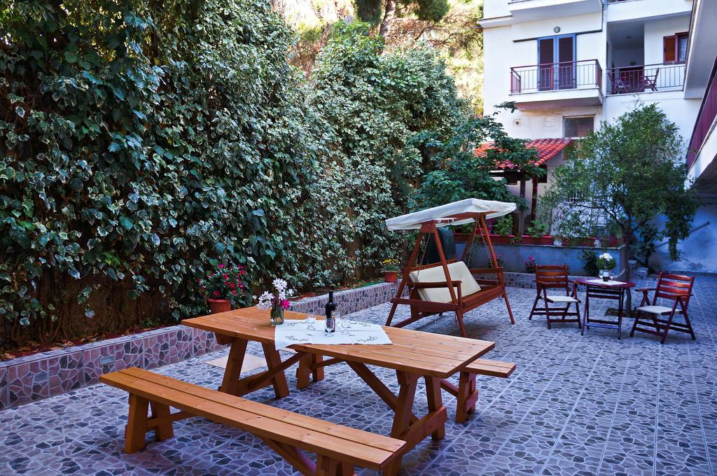 Maik Apartments Metamorfosi  Exterior photo